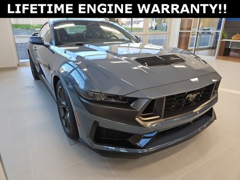 New 2025 Ford Mustang Dark Horse image 6