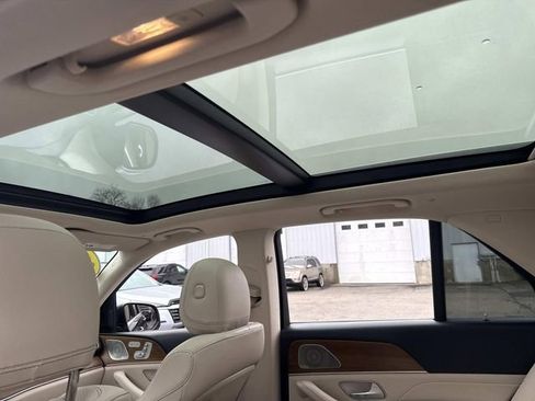 Used 2022 Mercedes-Benz GLE 350 4MATIC image 20