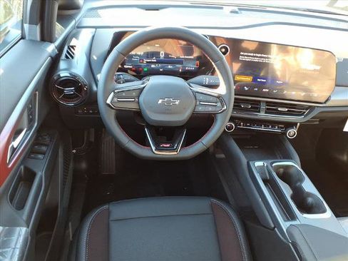 New 2026 Chevrolet Equinox EV RS image 6