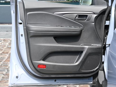 New 2026 Honda Ridgeline RTL image 10