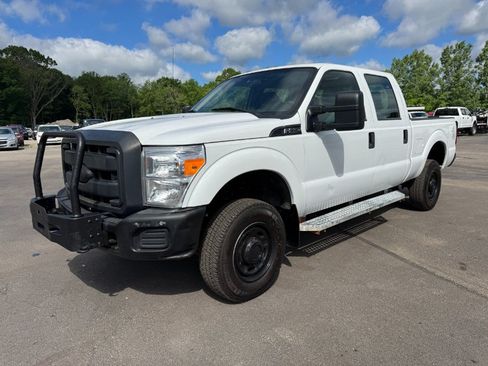 Used 2016 Ford F250 XL w/ Snow Plow Prep Package AWD/4WD image 1