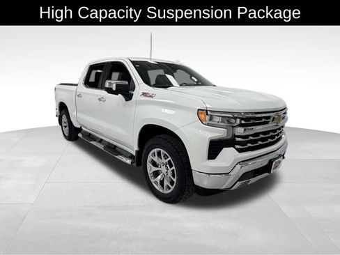 Certified 2022 Chevrolet Silverado 1500 LTZ w/ LTZ Premium Package image 8
