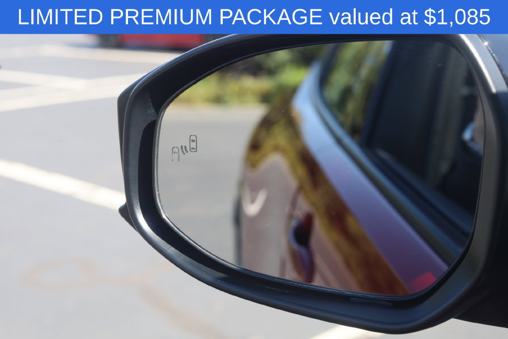 Used 2024 Toyota Prius Limited w/ Limited Premium Package AWD/4WD image 4