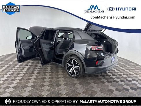 Used 2024 Volkswagen ID.4 Pro S image 19