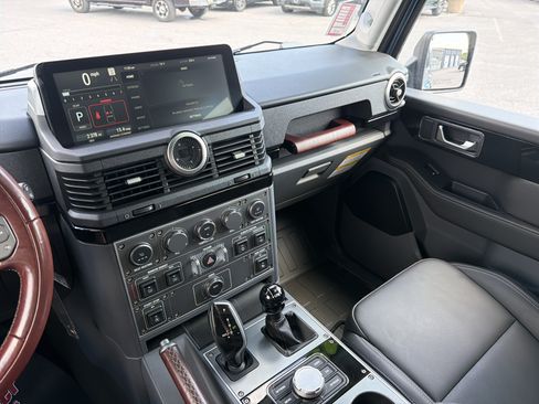 Used 2025 INEOS Grenadier Station Wagon AWD/4WD image 22