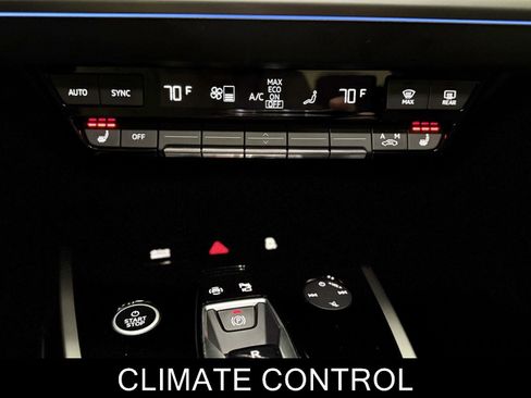 Used 2024 Audi Q4 e-tron Premium Plus w/ Premium Plus image 21