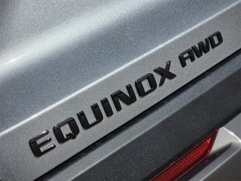 New 2026 Chevrolet Equinox ACTIV image 23