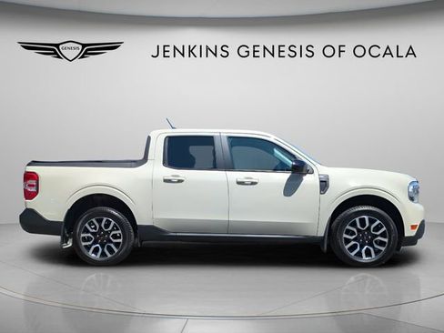 Used 2024 Ford Maverick Lariat FWD image 8