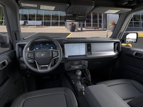 New 2026 Ford Bronco Badlands AWD/4WD image 9