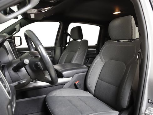 Used 2022 RAM 1500 Big Horn AWD/4WD image 25