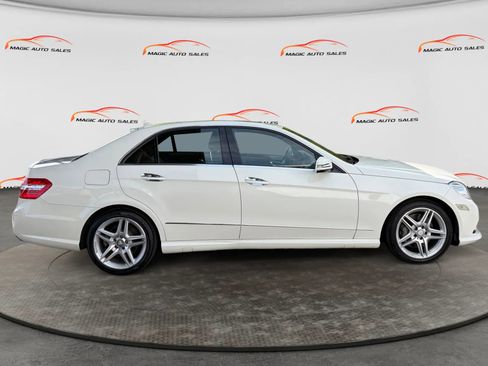 Used 2011 Mercedes-Benz E 550 4MATIC Sedan image 6