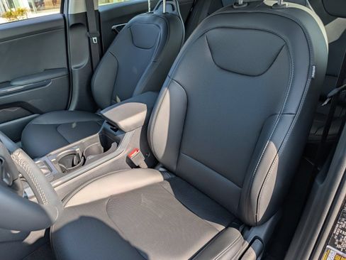 New 2026 Kia K4 EX FWD image 20