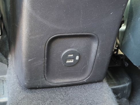 Used 2022 Ford Escape SEL image 12