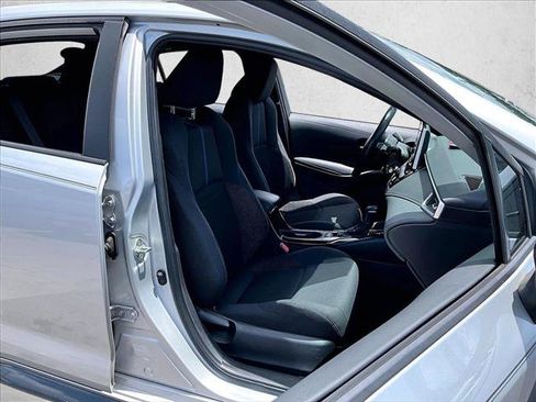 Used 2021 Toyota Corolla SE FWD image 9