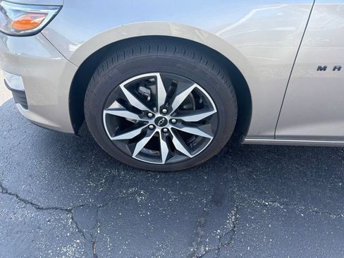 Used 2022 Chevrolet Malibu RS FWD image 2