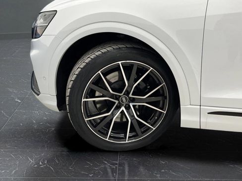 Used 2022 Audi SQ8 Prestige w/ Prestige Package AWD/4WD image 36