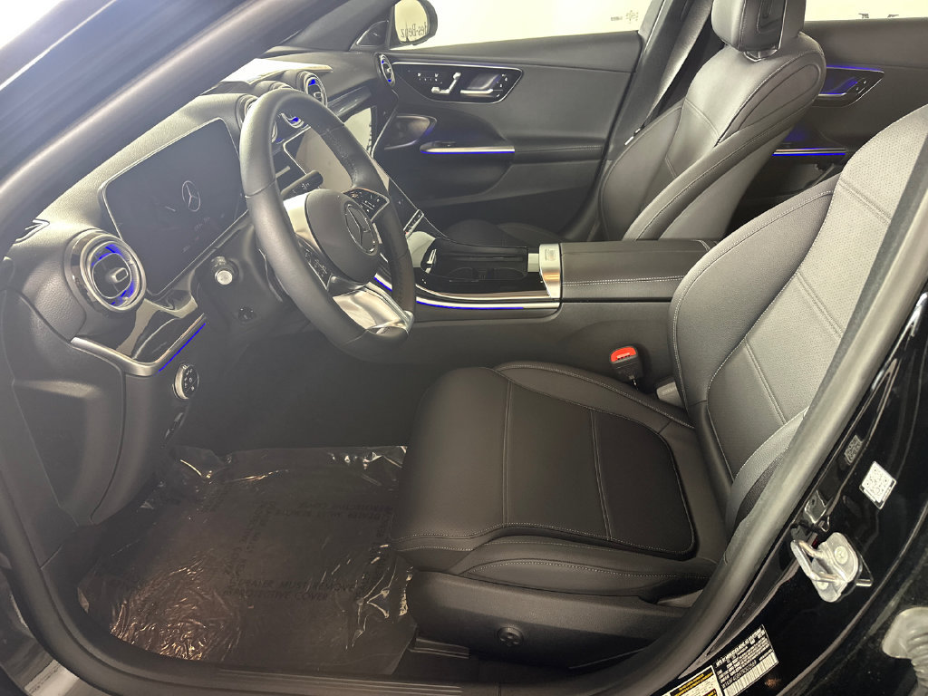 Used 2026 Mercedes-Benz C 300 Sedan image 3
