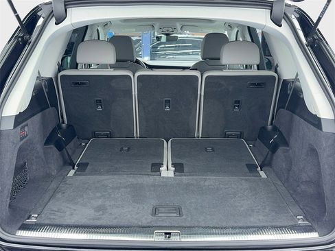 Used 2022 Audi Q7 3.0T Premium image 12