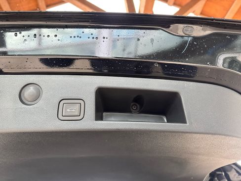 New 2026 Chevrolet Equinox ACTIV w/ Convenience Package III image 42