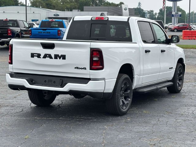 New 2026 RAM 1500 Express AWD/4WD image 31