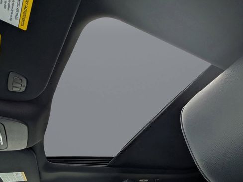 Used 2023 Ford F150 Lariat w/ Equipment Group 502A High image 22