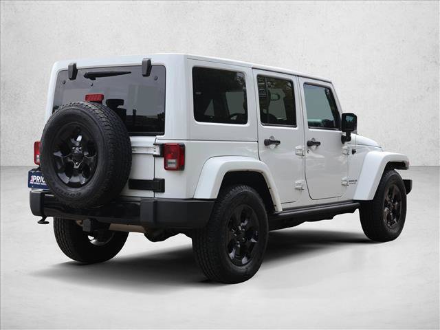 Used 2015 Jeep Wrangler Unlimited Sahara AWD/4WD image 5