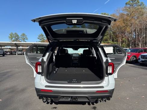 New 2026 Ford Explorer ST w/ Sun And Sound Package image 27