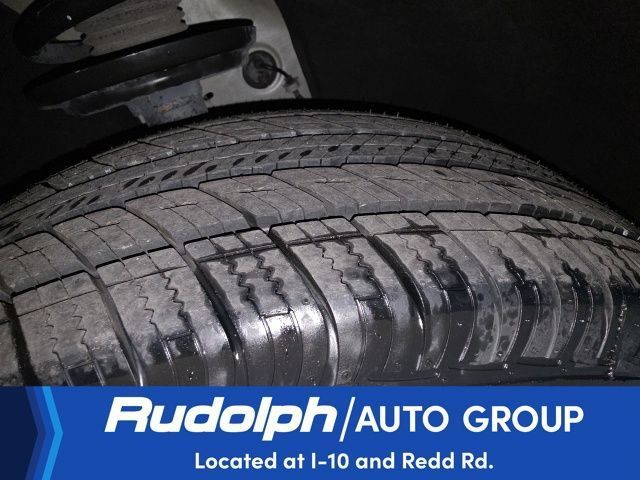 Used 2025 Chevrolet Blazer LT FWD image 10