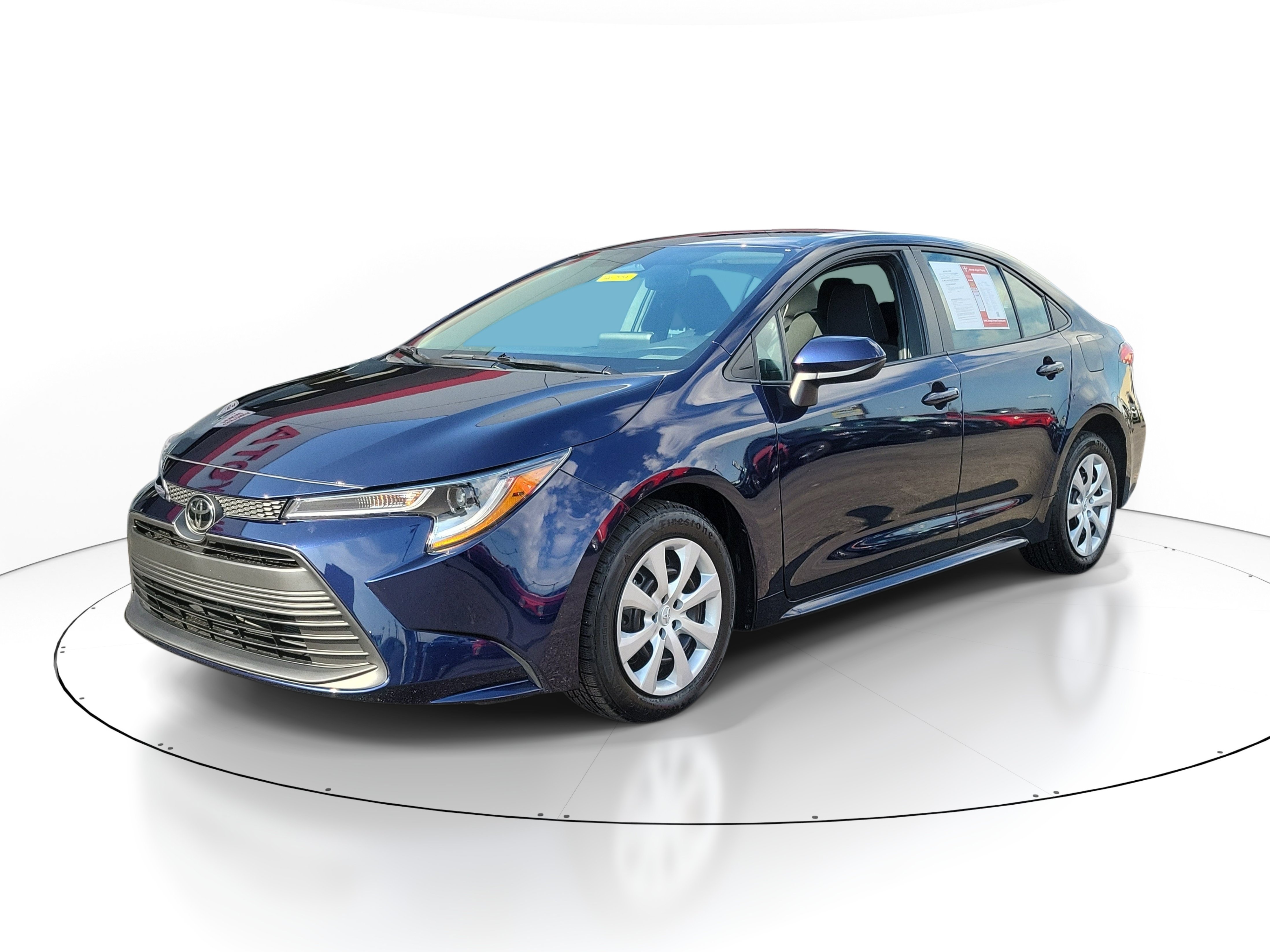 Used 2024 Toyota Corolla LE FWD image 2