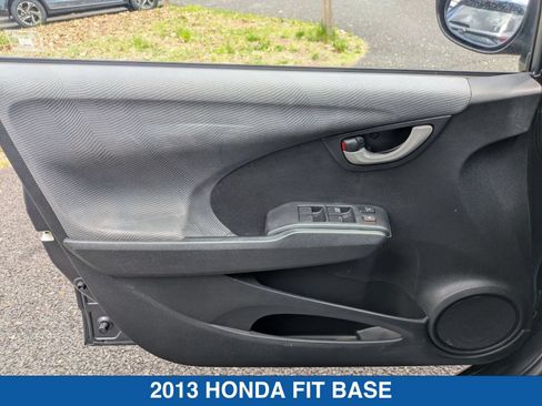 Used 2013 Honda Fit image 12