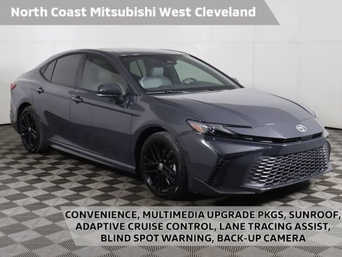 Used 2025 Toyota Camry SE w/ Multimedia Upgrade Package FWD image 1