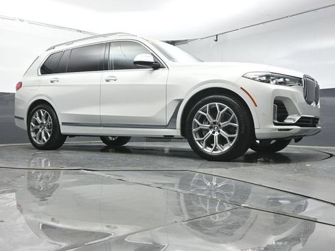 Used 2020 BMW X7 xDrive40i w/ Premium Package AWD/4WD image 42