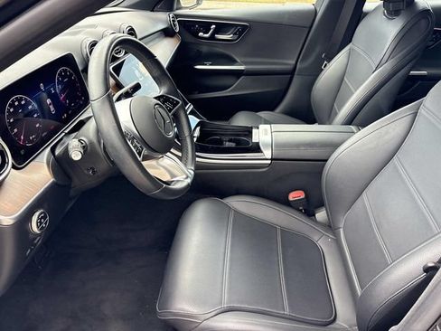 Used 2025 Mercedes-Benz C 300 4MATIC Sedan image 11