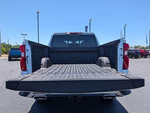 New 2026 Chevrolet Silverado 1500 LTZ w/ LTZ Premium Package AWD/4WD image 34