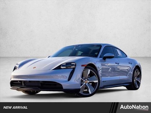 Used 2021 Porsche Taycan image 1