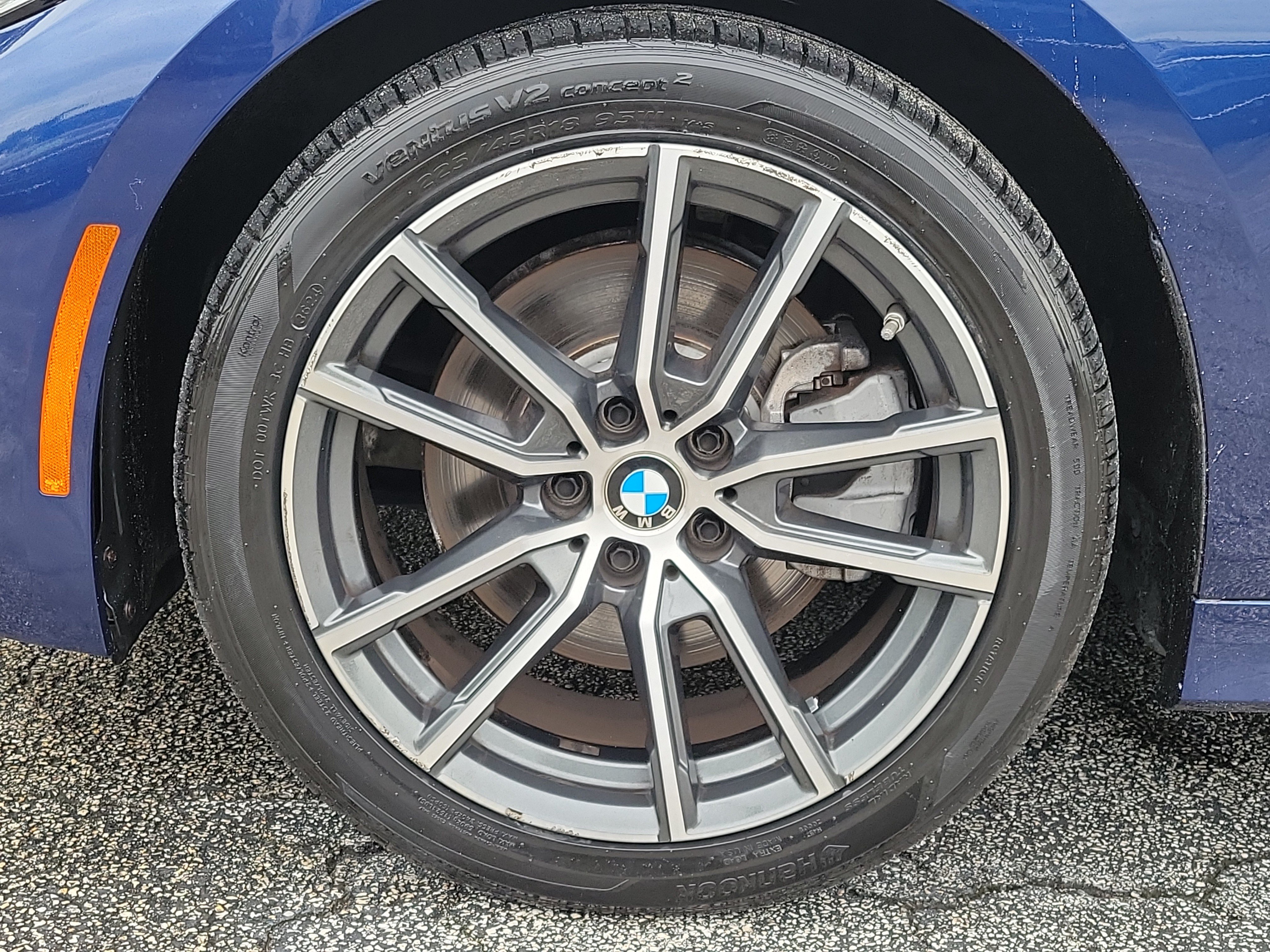 Used 2020 BMW 330i Sedan w/ Convenience Package RWD image 9