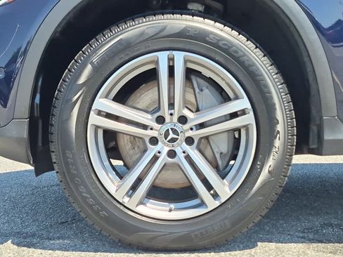 Used 2022 Mercedes-Benz GLC 300 4MATIC image 6