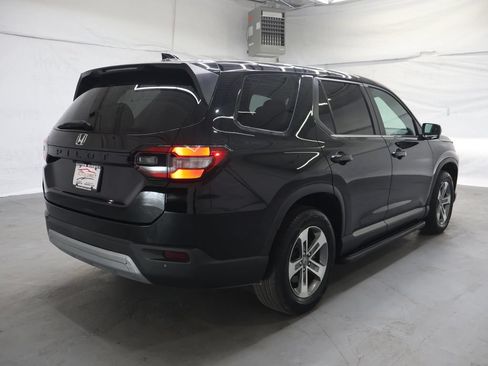 Used 2023 Honda Pilot EX-L image 7