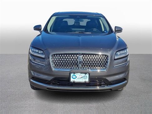 Used 2023 Lincoln Nautilus Reserve image 2