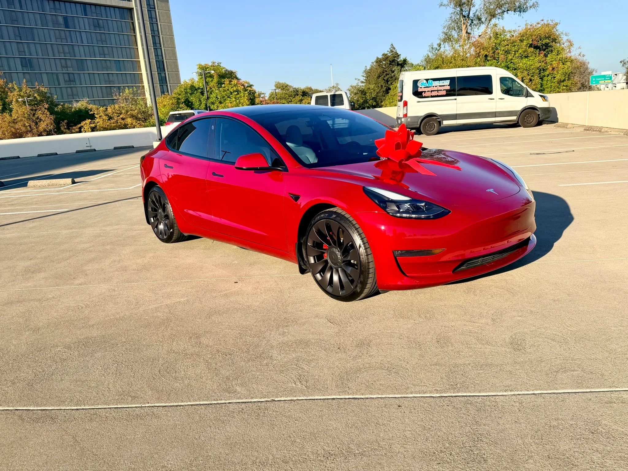 Used 2021 Tesla Model 3 Performance AWD/4WD image 2