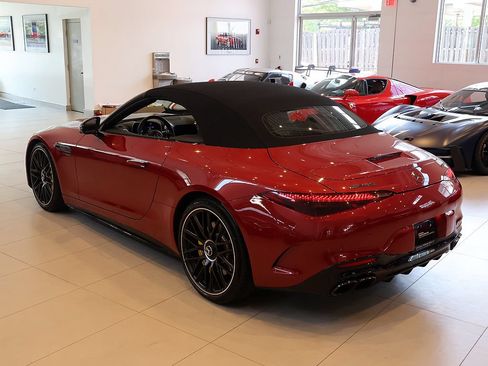 Used 2022 Mercedes-Benz SL 63 AMG 4MATIC image 77