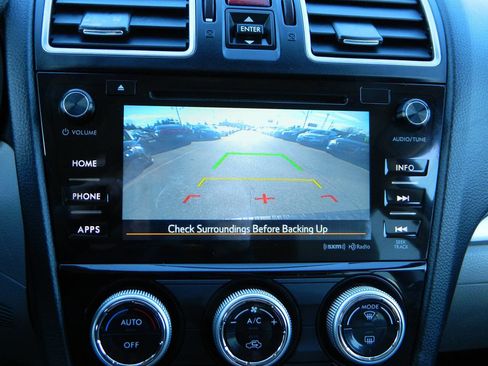 Used 2017 Subaru Forester 2.5i Premium image 19