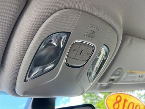 Used 2018 Jeep Compass Trailhawk w/ Navigation Group AWD/4WD image 28