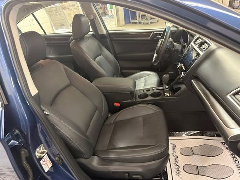 Used 2019 Subaru Legacy 2.5i Limited AWD/4WD image 9