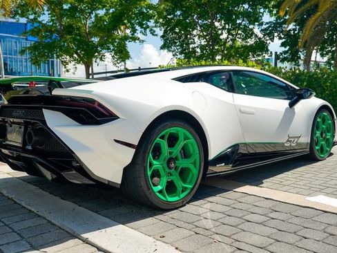 Used 2023 Lamborghini Huracan Tecnica RWD image 26