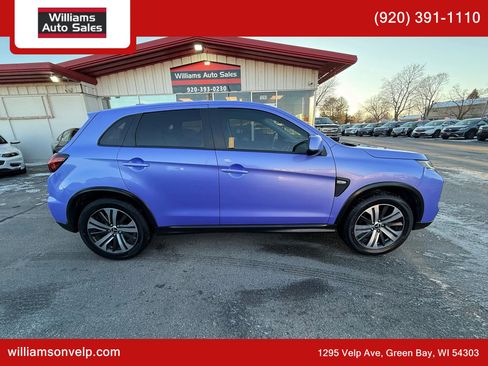 Used 2020 Mitsubishi Outlander Sport ES image 2