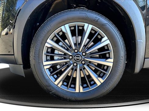 New 2026 Nissan Pathfinder Platinum AWD/4WD image 13