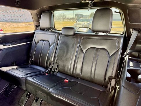 Used 2019 Ford Expedition Limited w/ Equipment Group 302A image 13