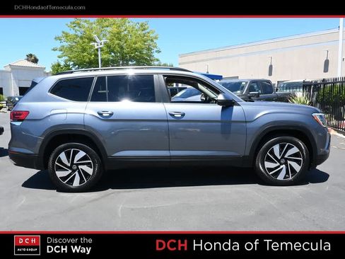 Used 2024 Volkswagen Atlas SE FWD image 5