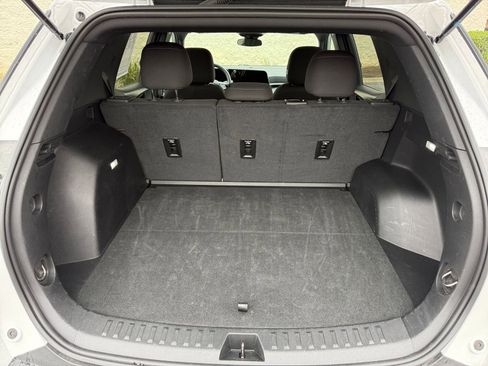 Used 2025 Chevrolet Equinox LT image 31